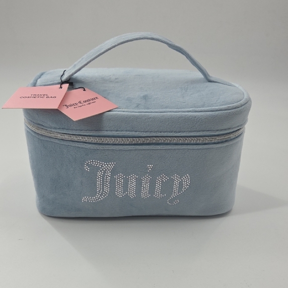 Juicy Couture Light Blue Velvet Cosmetic Case - Picture 1 of 16